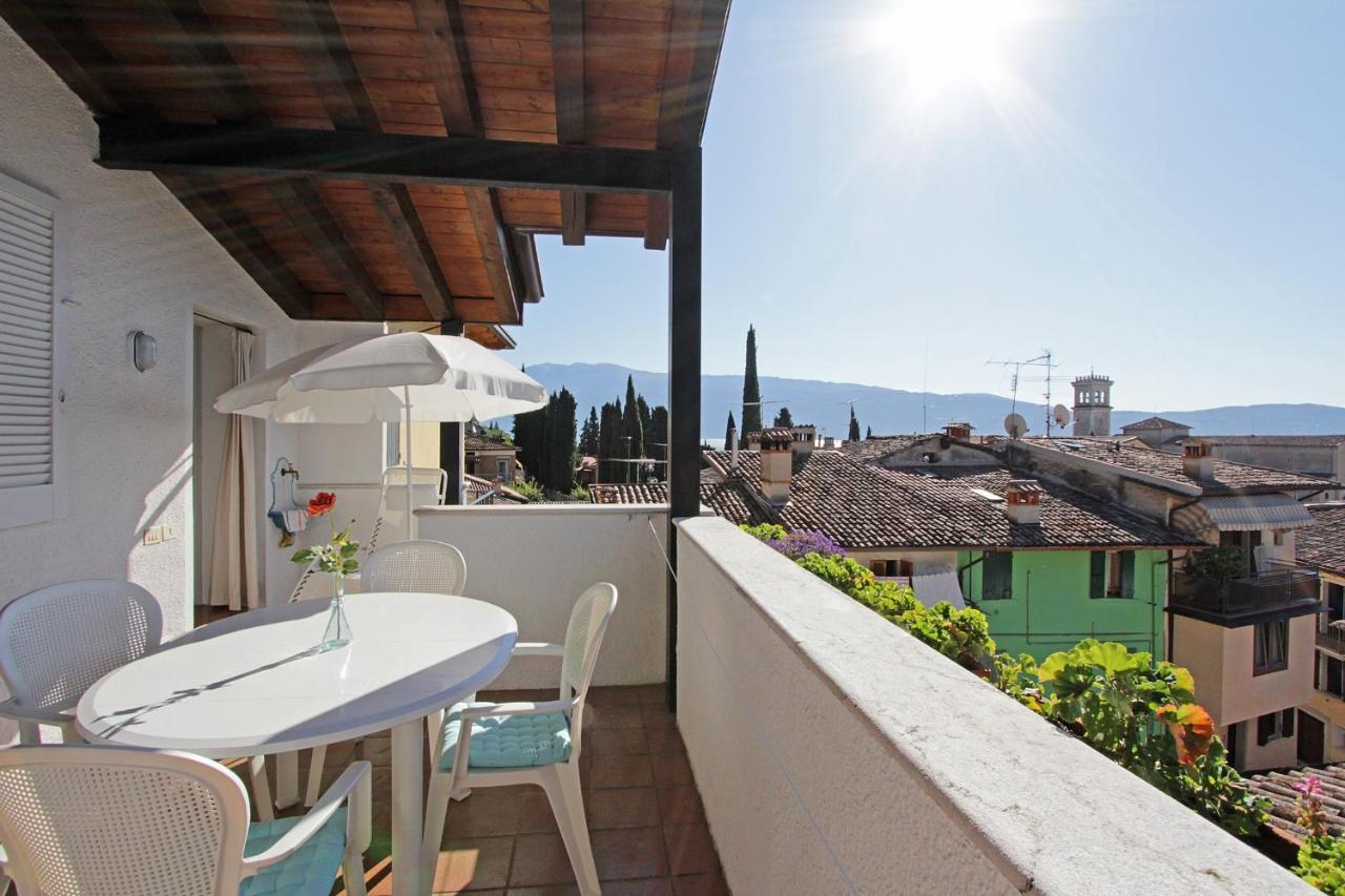 Casa Marsilva - Holiday Apartment With Roof Terrace, Near The Lake Toscolano Maderno Eksteriør billede