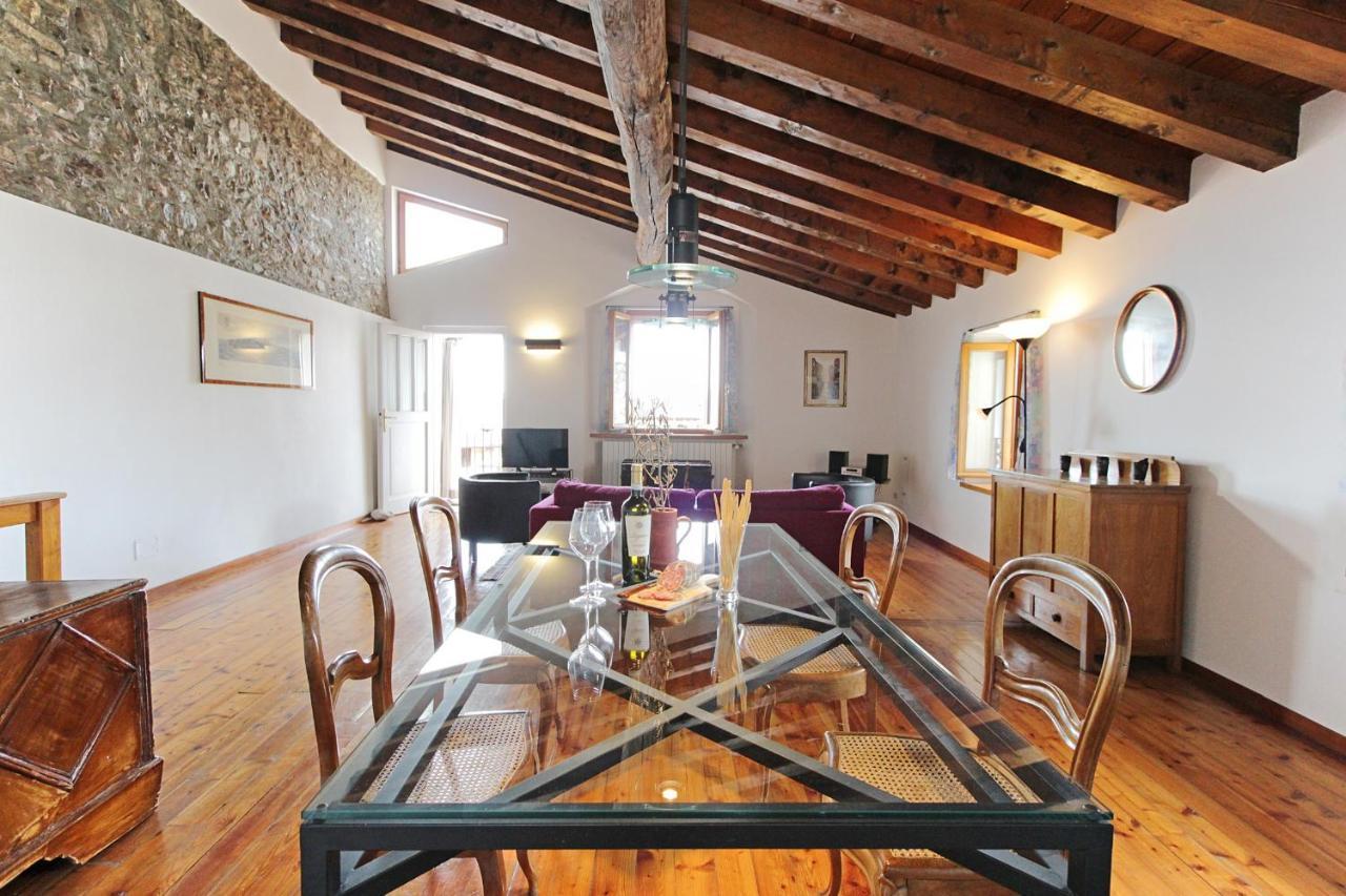 Casa Marsilva - Holiday Apartment With Roof Terrace, Near The Lake Toscolano Maderno Eksteriør billede