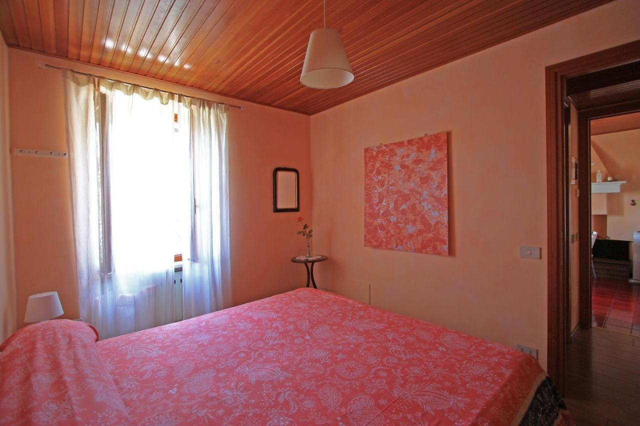 Casa Marsilva - Holiday Apartment With Roof Terrace, Near The Lake Toscolano Maderno Eksteriør billede